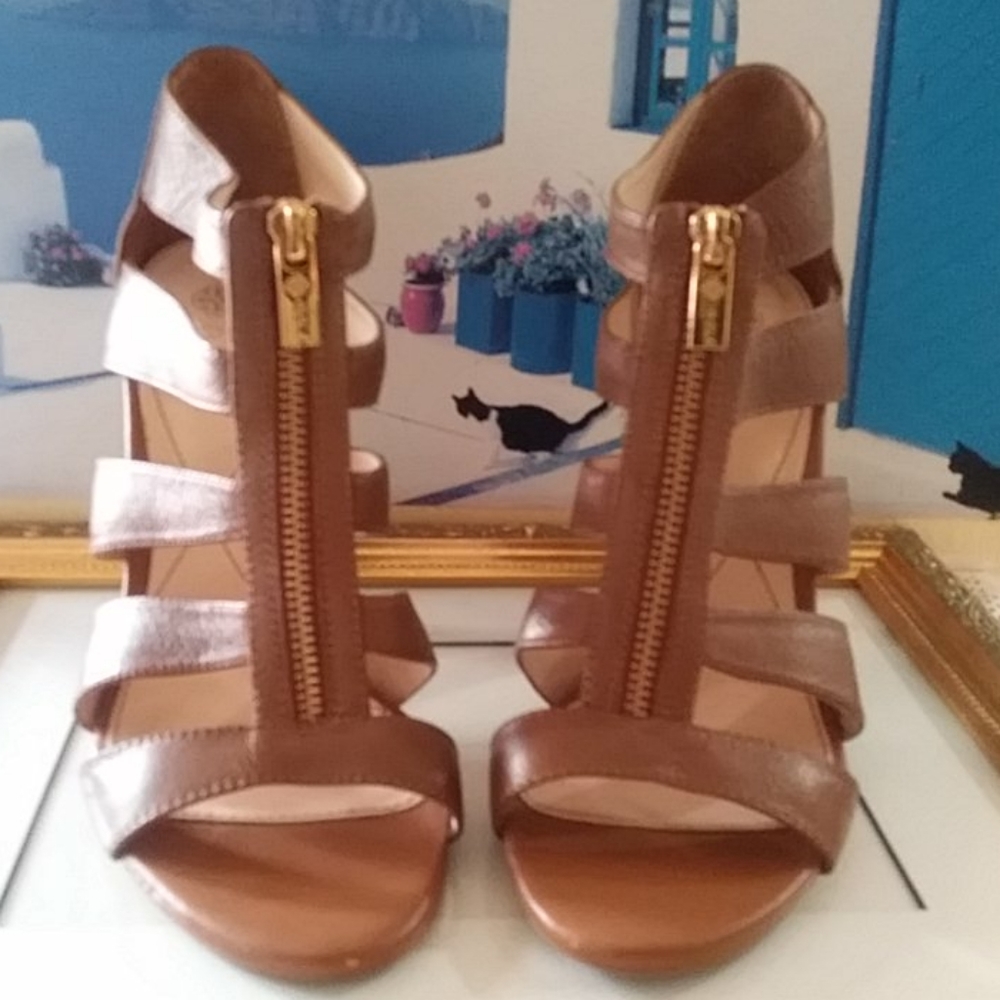 Isola strappy shoes